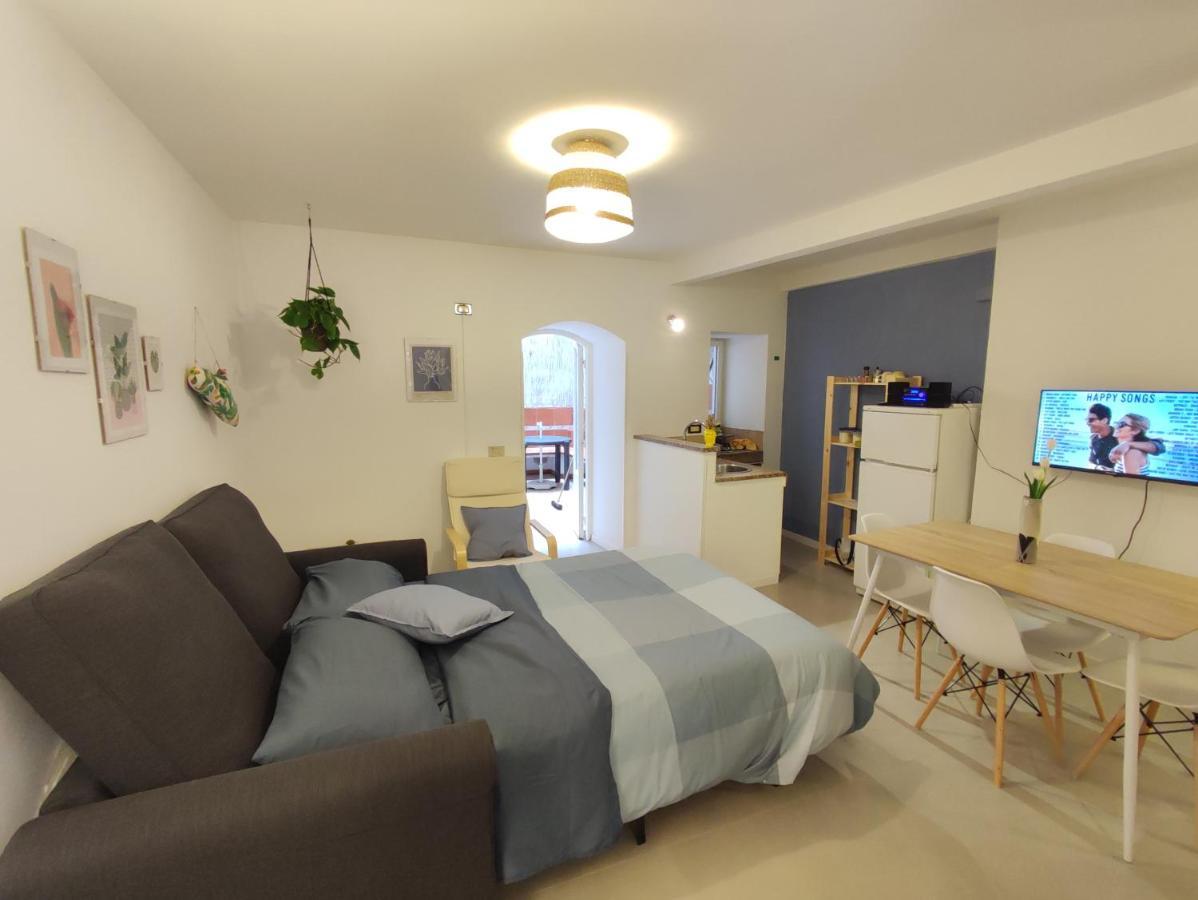 Loft Con Cortiletto - 100 Meters From The Beach Διαμέρισμα Cefalù Εξωτερικό φωτογραφία